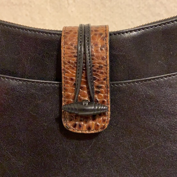 Brahmin Black Brown Leather One Strap Shoulder Bag Alligator Pattern Zip Top - Picture 2 of 9